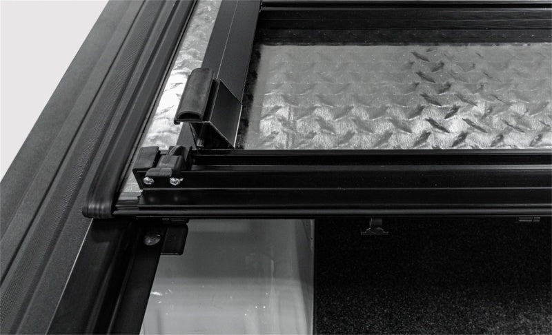 Access LOMAX Tri-Fold Cover Black Urethane Finish 20+ GM 2500/3500 - 6ft 8in Bed — Photo - Mounted