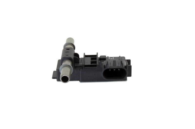 AEM Ethanol Content Flex Fuel Sensor w/ -6AN fittings Kit — Photo - out of package