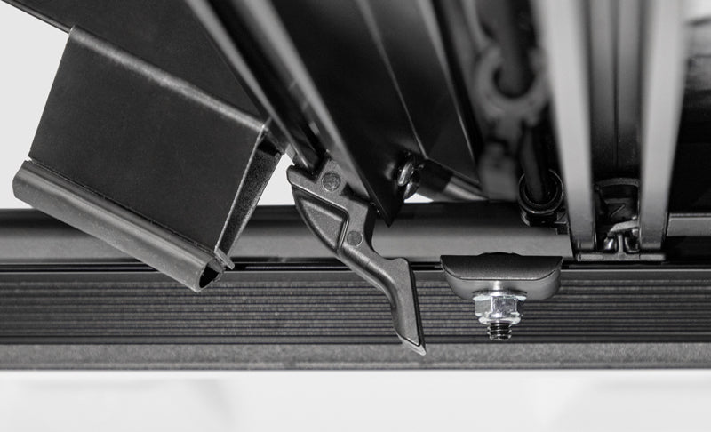 Access LOMAX Tri-Fold Cover Black Urethane Finish 20+ GM 2500/3500 - 6ft 8in Bed — User 5