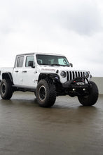 Load image into Gallery viewer, DV8 Offroad 20-23 Jeep Gladiator JT Spec Series Fender Flares