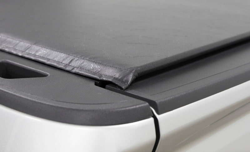 Access Vanish 17-19 Ford Super Duty F-250 / F-350 / F-450 6ft 8in Bed Roll-Up Cover — Photo - Mounted