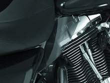 Load image into Gallery viewer, Kuryakyn Saddle Shields Heat Deflectors 97-07 Touring Smoke