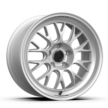 Load image into Gallery viewer, fifteen52 Holeshot RSR 20x9 5x112 25mm ET 66.56mm Center Bore Radiant Silver