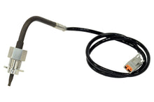 Load image into Gallery viewer, AEM RTD Exhaust Gas Temperature Sensor Kit — Photo - Close Up