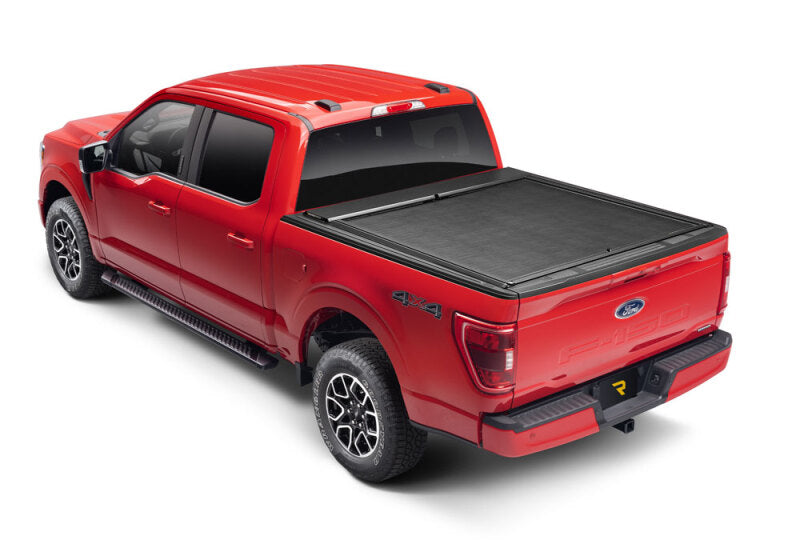 Roll-N-Lock 20-22 Chevrolet Silverado 2500-3500 (82.2in. Bed) M-Series XT Retractable Tonneau Cover