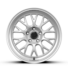 Load image into Gallery viewer, fifteen52 Holeshot RSR 19x9.5 5x112 40mm ET 66.56mm Center Bore Radiant Silver