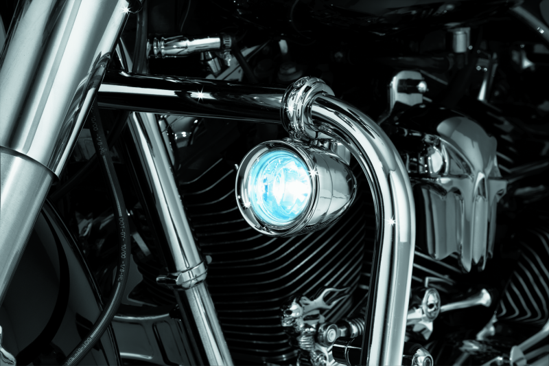 Kuryakyn Engine Guard Mounted Drive Light