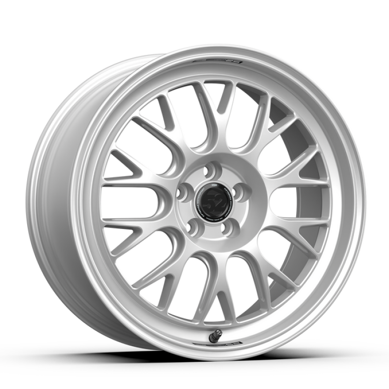 fifteen52 Holeshot RSR 18x9 5x100 42mm ET 73.1mm Center Bore Radiant Silver