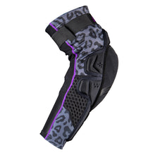 Load image into Gallery viewer, EVS Slayco96 Knee Guard Pair Ghost/Leopard - Large/XL