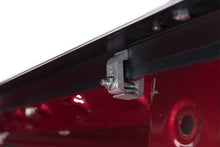 Load image into Gallery viewer, Tonno Pro 07-13 Chevy Silverado 1500 6.6ft Fleetside Lo-Roll Tonneau Cover