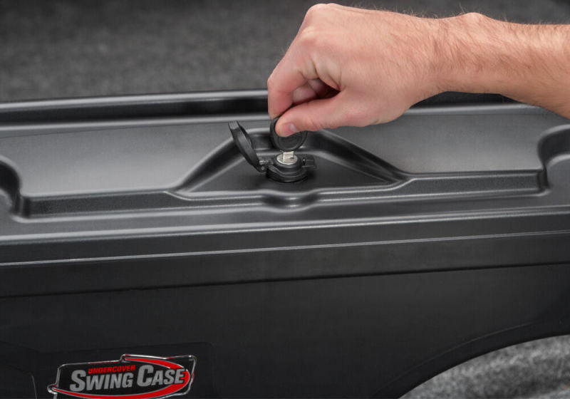 UnderCover 19-20 Ram 1500 Drivers Side Swing Case - Black Smooth