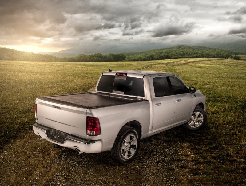 Roll-N-Lock 14-18 Chevy Silverado/Sierra 1500 XSB 68in M-Series Retractable Tonneau Cover