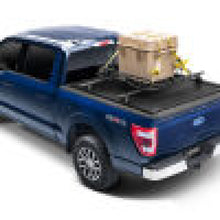 Load image into Gallery viewer, Retrax 17-18 Super Duty F-250-350 Short Bed RetraxPRO XR