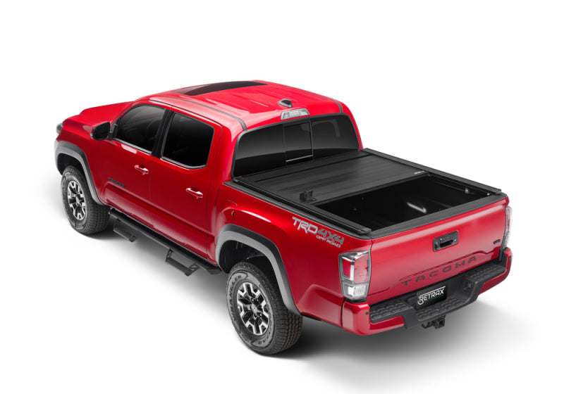 Retrax 2007-2020 Toyota Tundra CrewMax 5.5ft Bed RetraxPRO XR with Deck Rail System