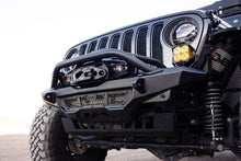 Load image into Gallery viewer, DV8 Offroad 18-23 Wrangler JL/Gladiator JT Spec Series Front Bumper