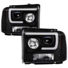 Load image into Gallery viewer, Spyder Ford F250/350/450 05-07 Projector Headlights - Light Bar DRL LED - Black PRO-YD-FS05V2-LB-BK